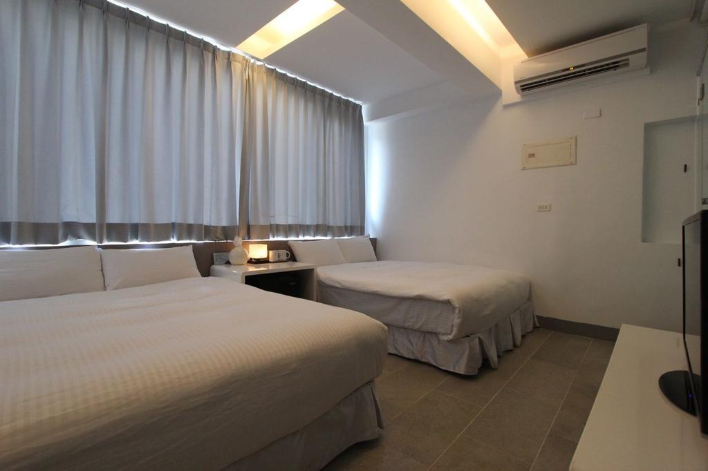 เดอะ เฮ้าส์ บีแอนด์บี Bed & Breakfast Shanjiao ภายนอก รูปภาพ