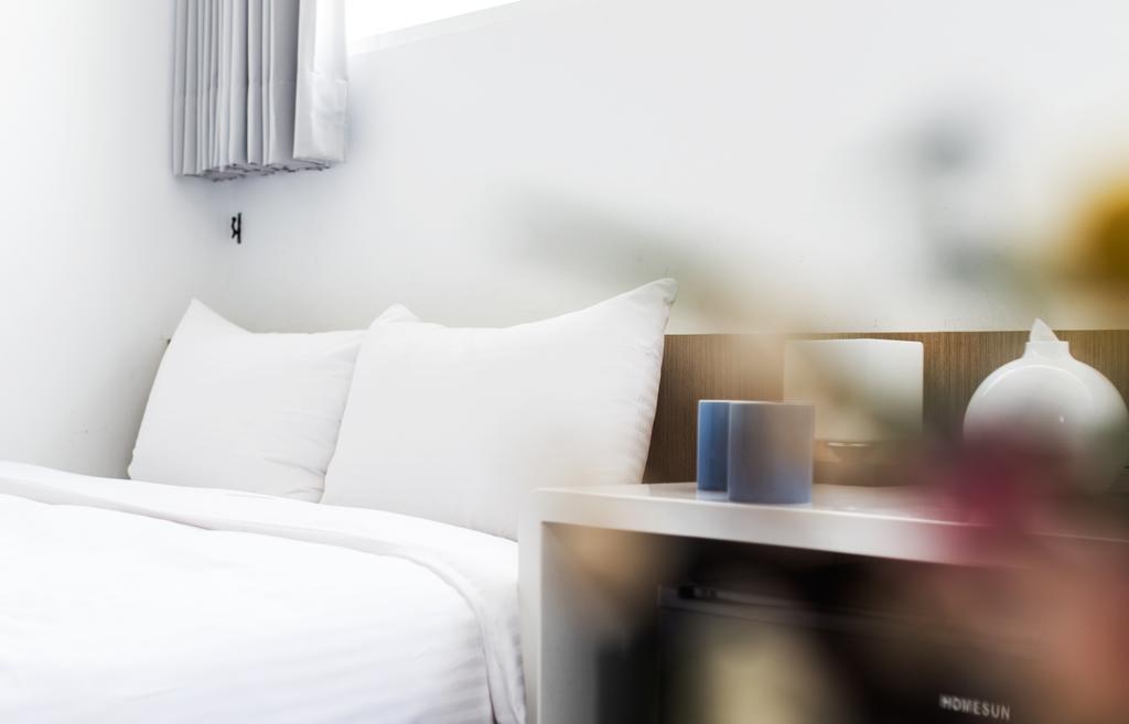 เดอะ เฮ้าส์ บีแอนด์บี Bed & Breakfast Shanjiao ภายนอก รูปภาพ