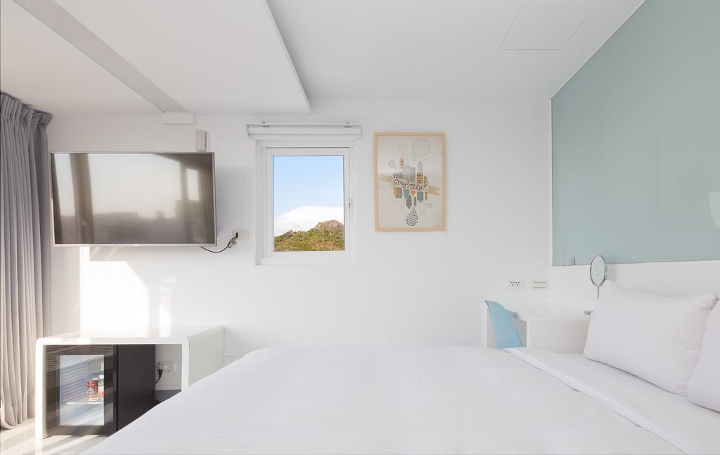 เดอะ เฮ้าส์ บีแอนด์บี Bed & Breakfast Shanjiao ภายนอก รูปภาพ